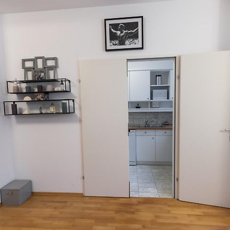 Appartement Palais Petrus à Vienne Extérieur photo